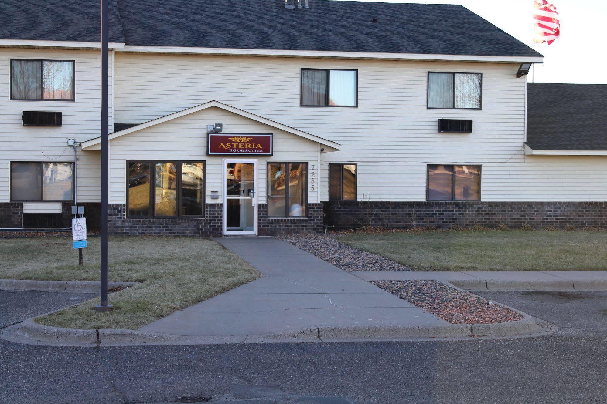 Coratel Inn And Suites メープル・グローブ エクステリア 写真